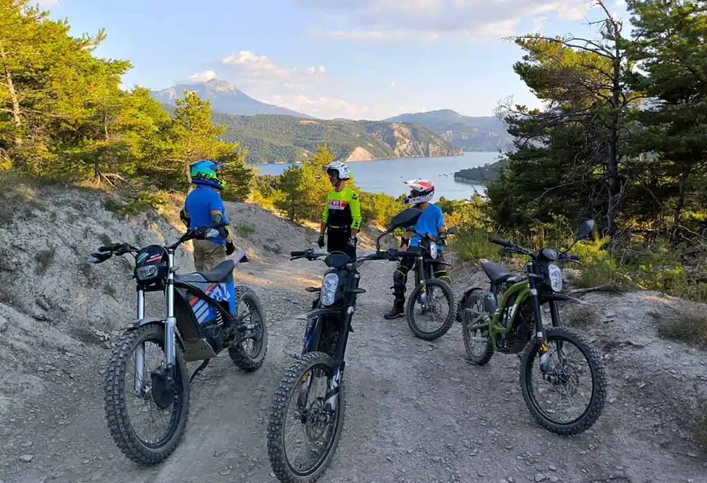 emoto-aventure-moto-gallery-one